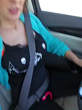 Snapshot of MissyRoulette chatting on 03-06-25, 08:05 MissyRoulette online show from 03-06-25, 08:05