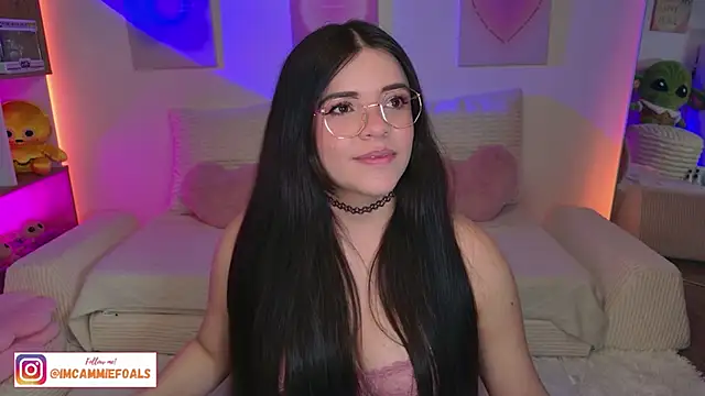 Snapshot of cammiefoalss chatting on 12-18-25, 05:52 cammiefoalss online show from 12-18-25, 05:52