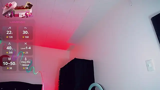 Kendall hornyy online show from 02-05-26, 07:07