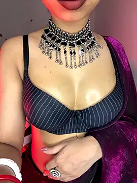 Hot-sexy222 online show from 11-08-25, 12:55