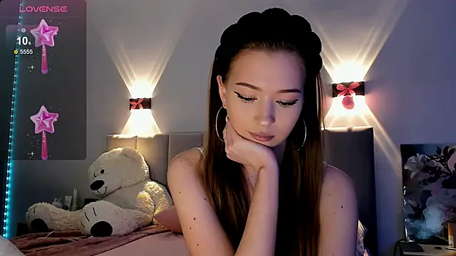 Snapshot of diana_nier chatting on 09-27-25, 07:41 diana nier online show from 09-27-25, 07:41