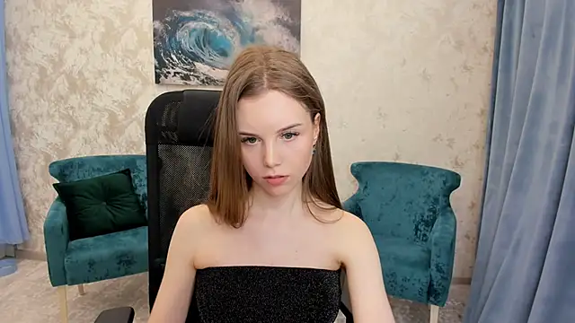 Snapshot of MileyWings chatting on 01-13-25, 03:47 MileyWings online show from 01-13-25, 03:47