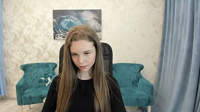Snapshot of MileyWings chatting on 01-25-25, 05:51 MileyWings online show from 01-25-25, 05:51
