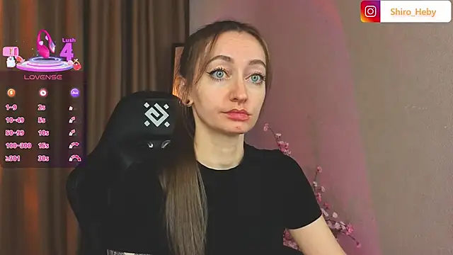 Snapshot of ShiroHeby chatting on 12-02-25, 12:21 ShiroHeby online show from 12-02-25, 12:21