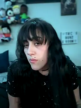 Snapshot of ThicBunz chatting on 11-09-25, 04:00 ThicBunz online show from 11-09-25, 04:00