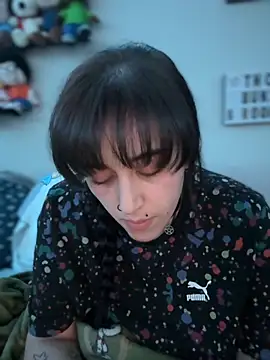 ThicBunz online show from 11-13-25, 04:11