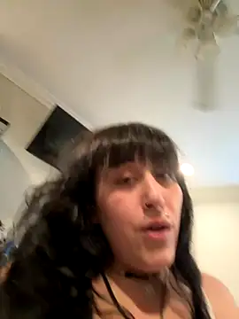 Snapshot of ThicBunz chatting on 12-01-25, 04:23 ThicBunz online show from 12-01-25, 04:23