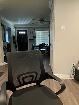 Snapshot of ThicBunz chatting on 12-03-25, 03:54 ThicBunz online show from 12-03-25, 03:54