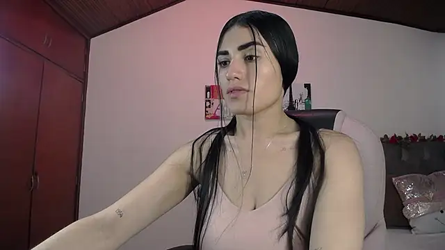 Alheli 16 online show from 12-20-24, 12:16