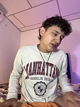 Nathan Bluee online show from 10-31-25, 03:35