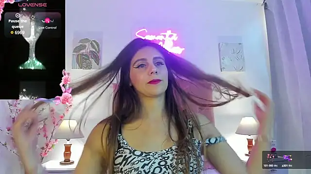 Snapshot of Samanthamillher10 chatting on 02-06-25, 02:26 Samanthamillher10 online show from 02-06-25, 02:26