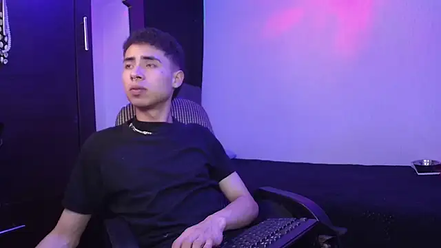 sexybat twink online show from 02-12-25, 12:27