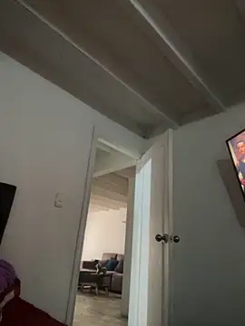 Khalyk G online show from 10-17-25, 01:46