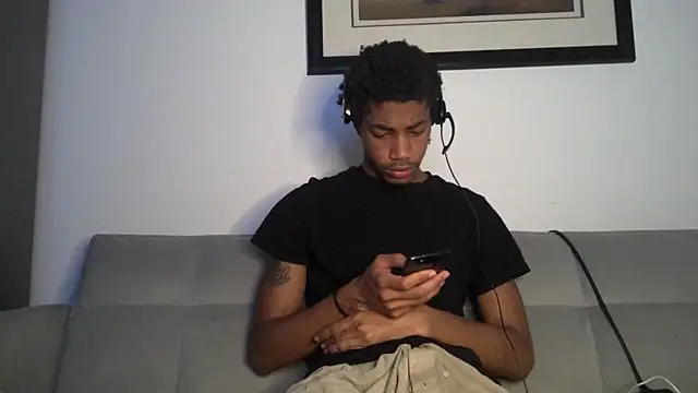 Skinnyblackman online show from 12-14-25, 03:34