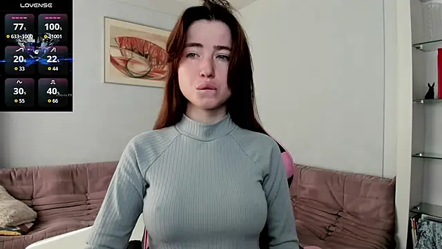 Luxuryalma online show from 10-04-25, 07:06