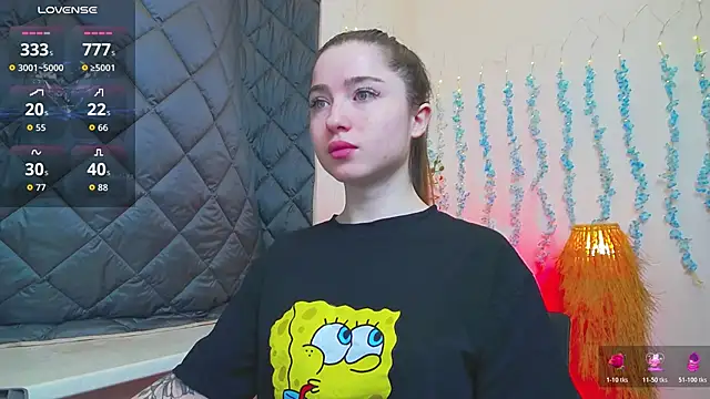 Luxuryalma online show from 03-19-26, 06:28