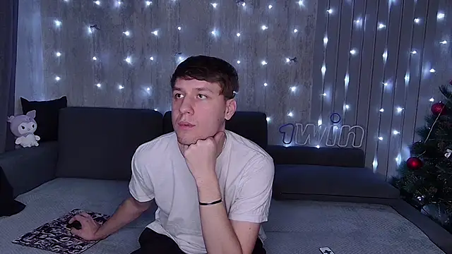 wineandboobss online show from 12-26-24, 03:42