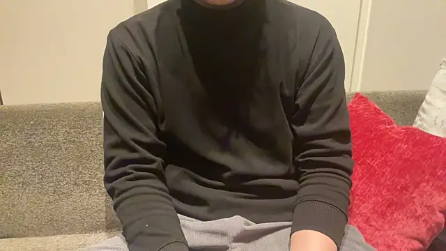 atom0407 online show from 02-10-25, 04:04