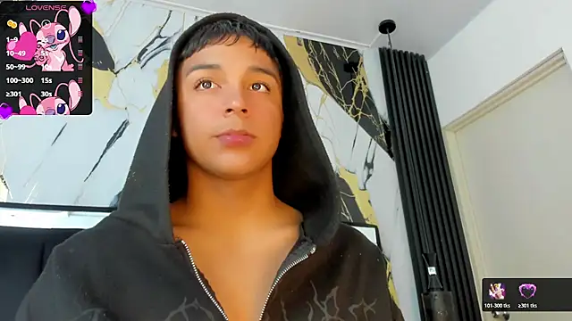 Seductivo jr online show from 04-17-26, 04:59