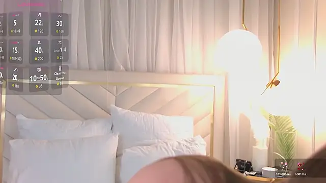 AmandaPirs online show from 10-24-25, 12:34