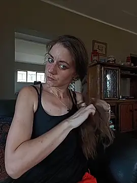 Missmesexycouple69 online show from 01-07-26, 02:19