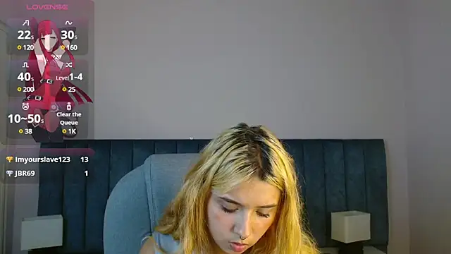 april bunnyy online show from 12-20-24, 12:52