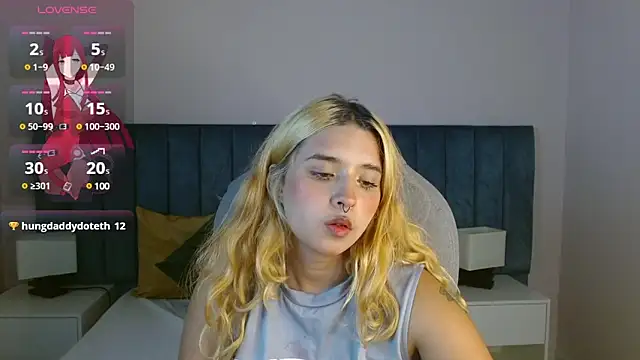 april bunnyy online show from 12-26-24, 11:03