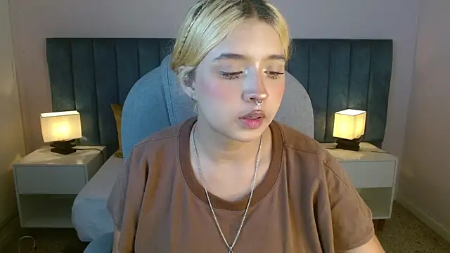 april bunnyy online show from 01-03-25, 07:07