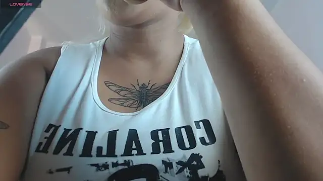 april bunnyy online show from 11-12-25, 01:44