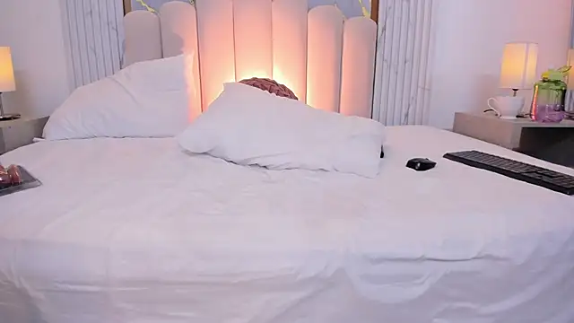 OSHUN  online show from 02-26-25, 03:19