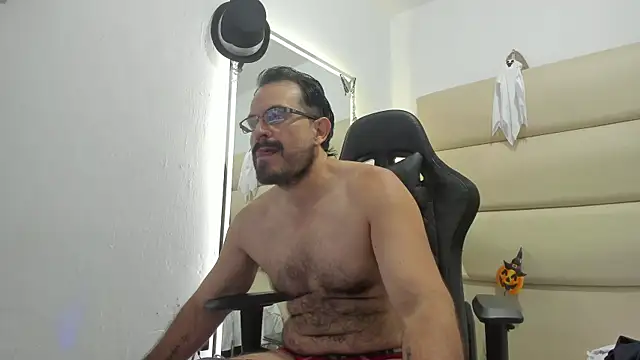 SbasTone Muscle online show from 10-24-25, 11:39