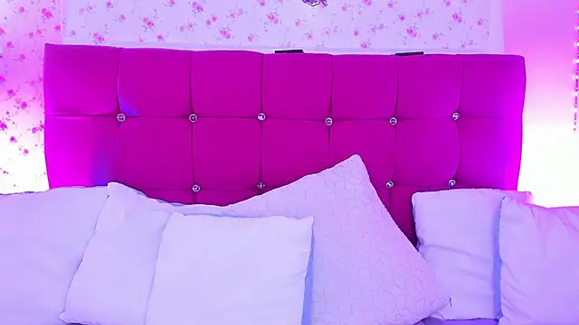 Mai higurashi online show from 02-15-26, 08:27