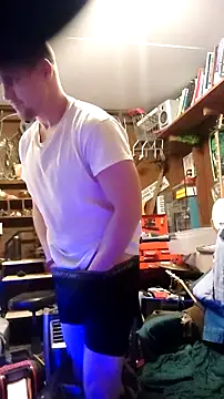 Snapshot of itsjameswebbscope chatting on 02-08-25, 12:50 itsjameswebbscope online show from 02-08-25, 12:50