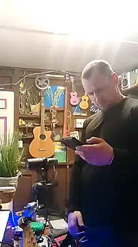 Snapshot of itsjameswebbscope chatting on 02-24-25, 05:20 itsjameswebbscope online show from 02-24-25, 05:20