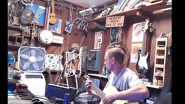 Snapshot of itsjameswebbscope chatting on 09-10-25, 03:34 itsjameswebbscope online show from 09-10-25, 03:34