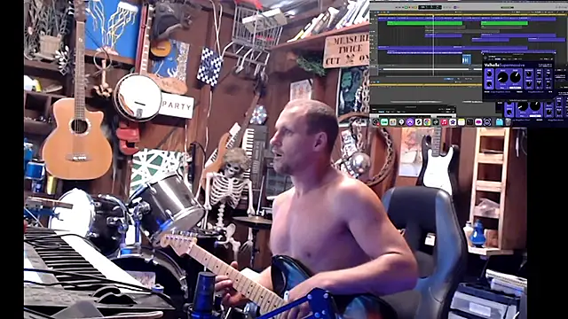 Snapshot of itsjameswebbscope chatting on 09-16-25, 05:36 itsjameswebbscope online show from 09-16-25, 05:36