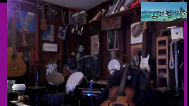 Snapshot of itsjameswebbscope chatting on 10-25-25, 11:51 itsjameswebbscope online show from 10-25-25, 11:51