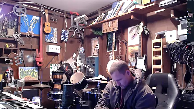 Snapshot of itsjameswebbscope chatting on 11-04-25, 10:03 itsjameswebbscope online show from 11-04-25, 10:03