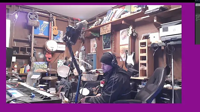 Snapshot of itsjameswebbscope chatting on 11-21-25, 04:38 itsjameswebbscope online show from 11-21-25, 04:38