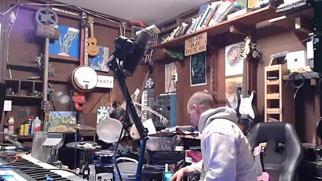 Snapshot of itsjameswebbscope chatting on 11-22-25, 10:09 itsjameswebbscope online show from 11-22-25, 10:09