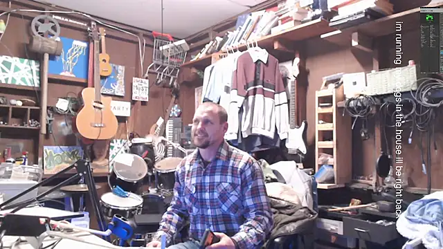 Snapshot of itsjameswebbscope chatting on 11-30-25, 06:06 itsjameswebbscope online show from 11-30-25, 06:06