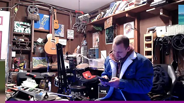 Snapshot of itsjameswebbscope chatting on 12-04-25, 05:54 itsjameswebbscope online show from 12-04-25, 05:54