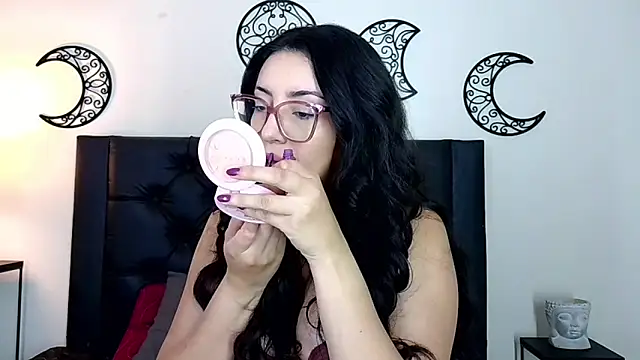 Snapshot of EvoletFMK chatting on 11-09-25, 11:19 EvoletFMK online show from 11-09-25, 11:19