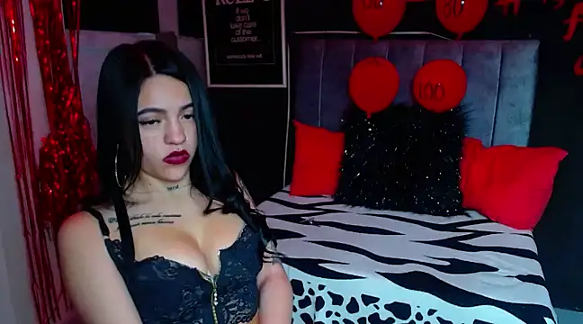 Violettasquirt online show from 03-06-25, 06:26