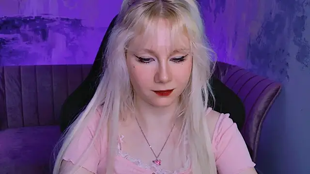 NancyMartinez online show from 02-01-25, 04:22