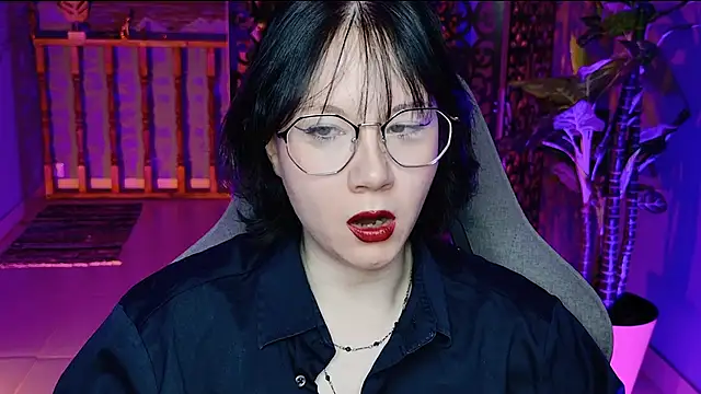 NancyMartinez online show from 11-07-25, 09:09