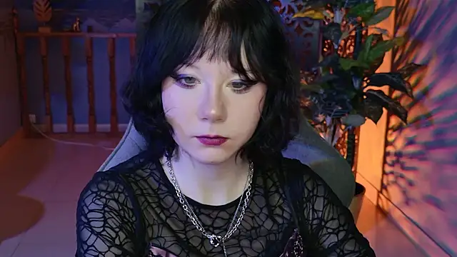 NancyMartinez online show from 11-28-25, 05:10