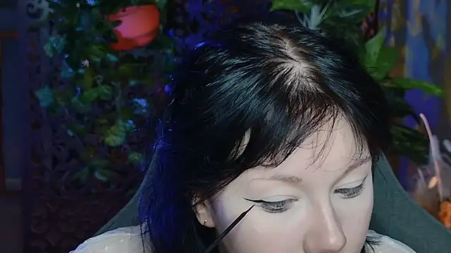 NancyMartinez online show from 12-21-25, 05:14