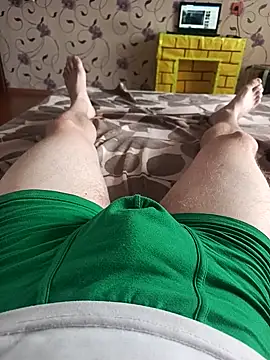 Snapshot of red_red00 chatting on 03-10-25, 11:53 red red00 online show from 03-10-25, 11:53