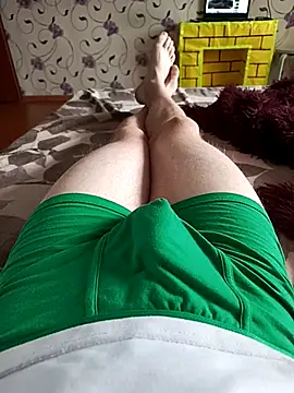 Snapshot of red_red00 chatting on 03-18-25, 10:14 red red00 online show from 03-18-25, 10:14